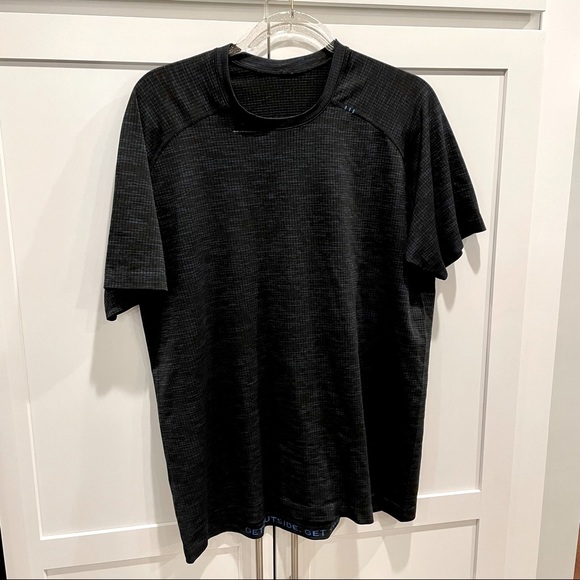 lululemon athletica Other - Lululemon metal tech top